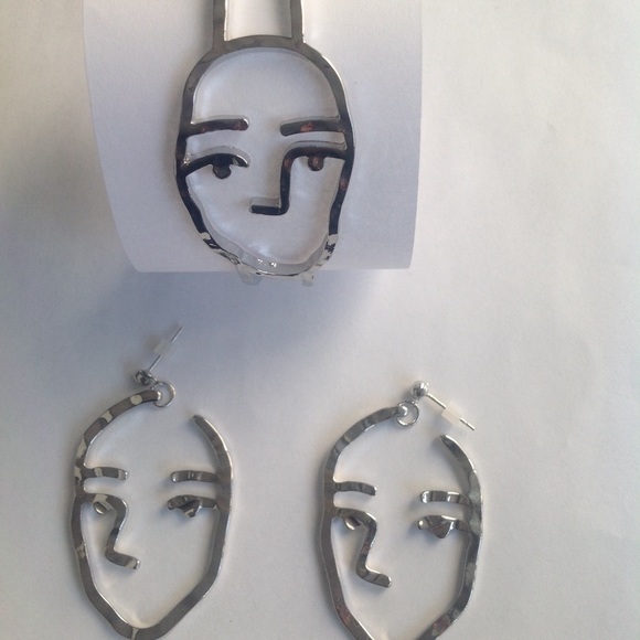 ❤️ NEW SILVER COLOR FACE EARRINGS AND BRACELET SET - Picture 4 of 8